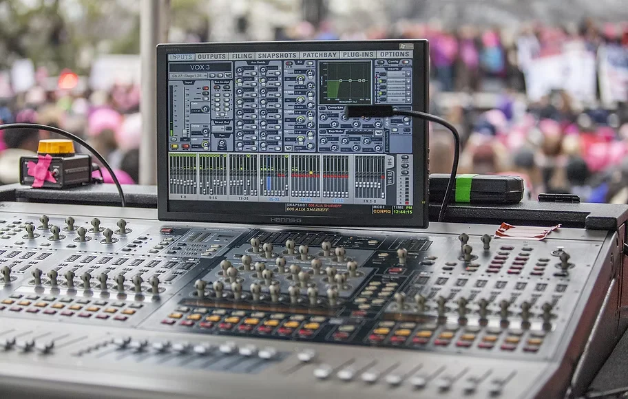 Audio mixing console with Dante for live event production